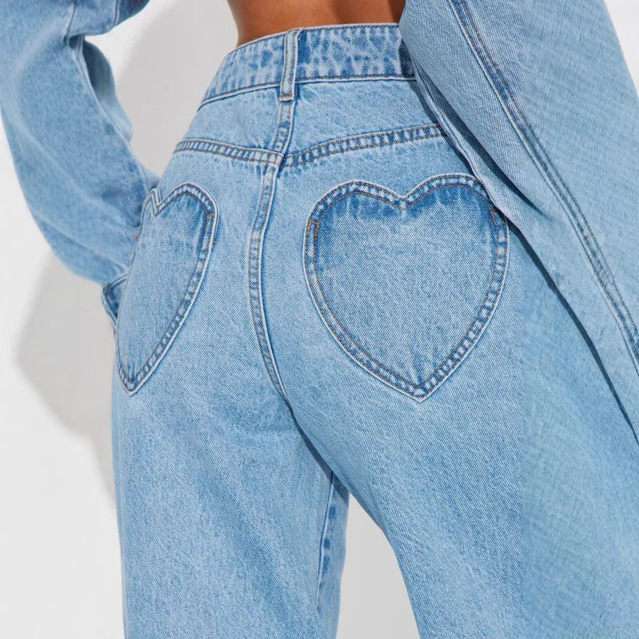 2026 New Arrival Women's High Waist Loose Straight-Leg Jeans with Heart Flap Design Washed Look for Slimming Effect