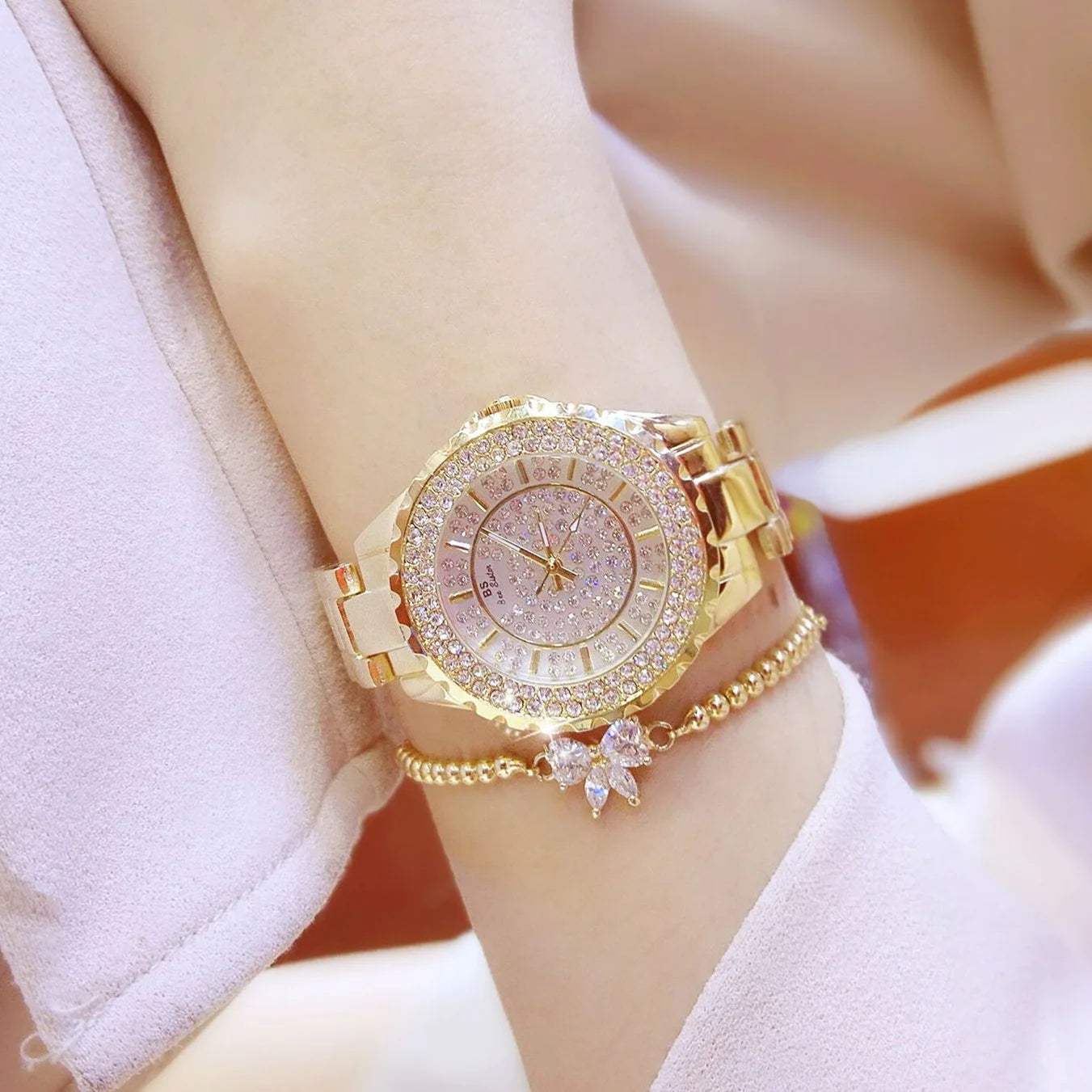 Customized Brand Gold Women Japan Quartz Movement Diamond Stainless Steel Clock Female Fashion Ladies Wristwatches