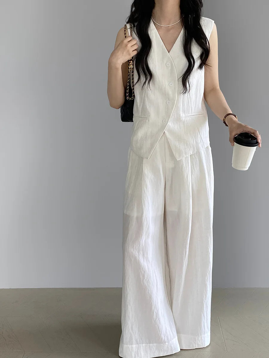 Boutique Wholesale 2026 Summer New Fashionable V-neck Slimming Sleeveless Vest Casual Wide Leg Pants Women's Set